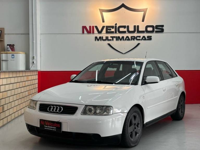 AUDI - A3 - 2004/2004 - Branca - Sob Consulta