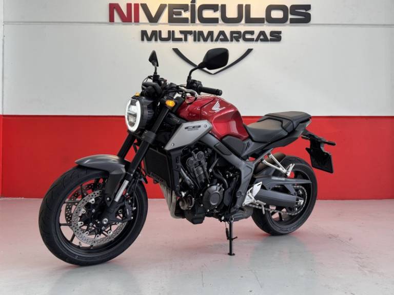 HONDA - CB 650R - 2024/2024 - Vermelha - R$ 56.900,00