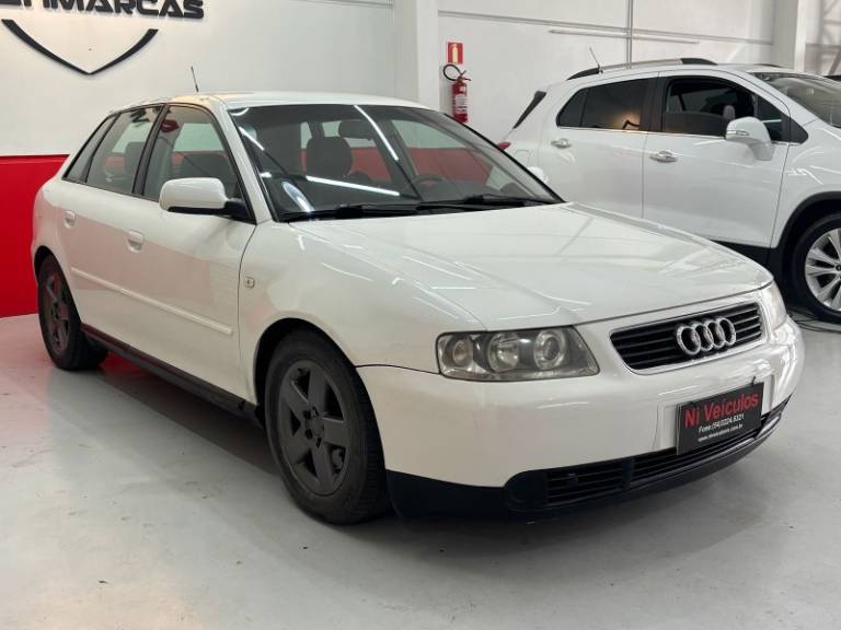 AUDI - A3 - 2004/2004 - Branca - R$ 31.900,00